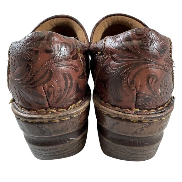 BOC Born Concepts Clogs Size 7.5 Womens Shoes Brown Tooled Embossed Floral Vegan - Picture 5 of 10